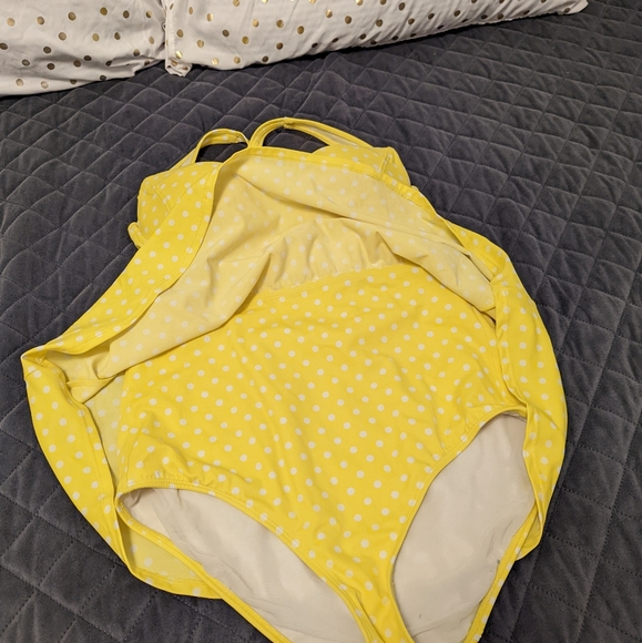 Torrid Yellow Polka Dot One Piece Pushup Bathing Suit - Picture 2 of 3